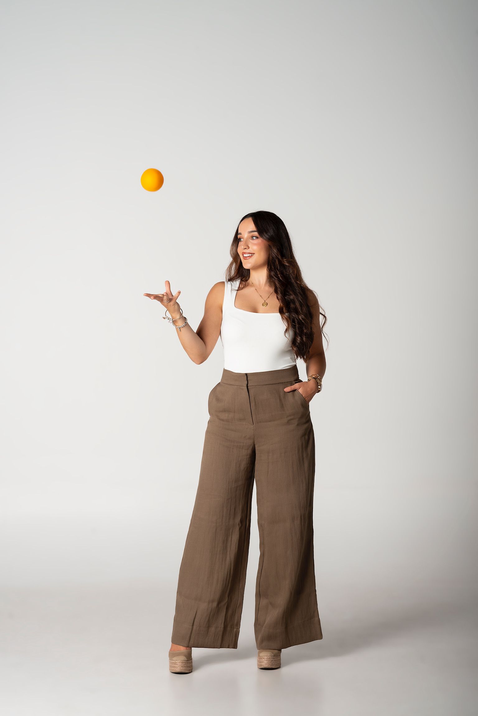 Alba Montoro — entrenadora y nutricionista en Monfit Studio Córdoba